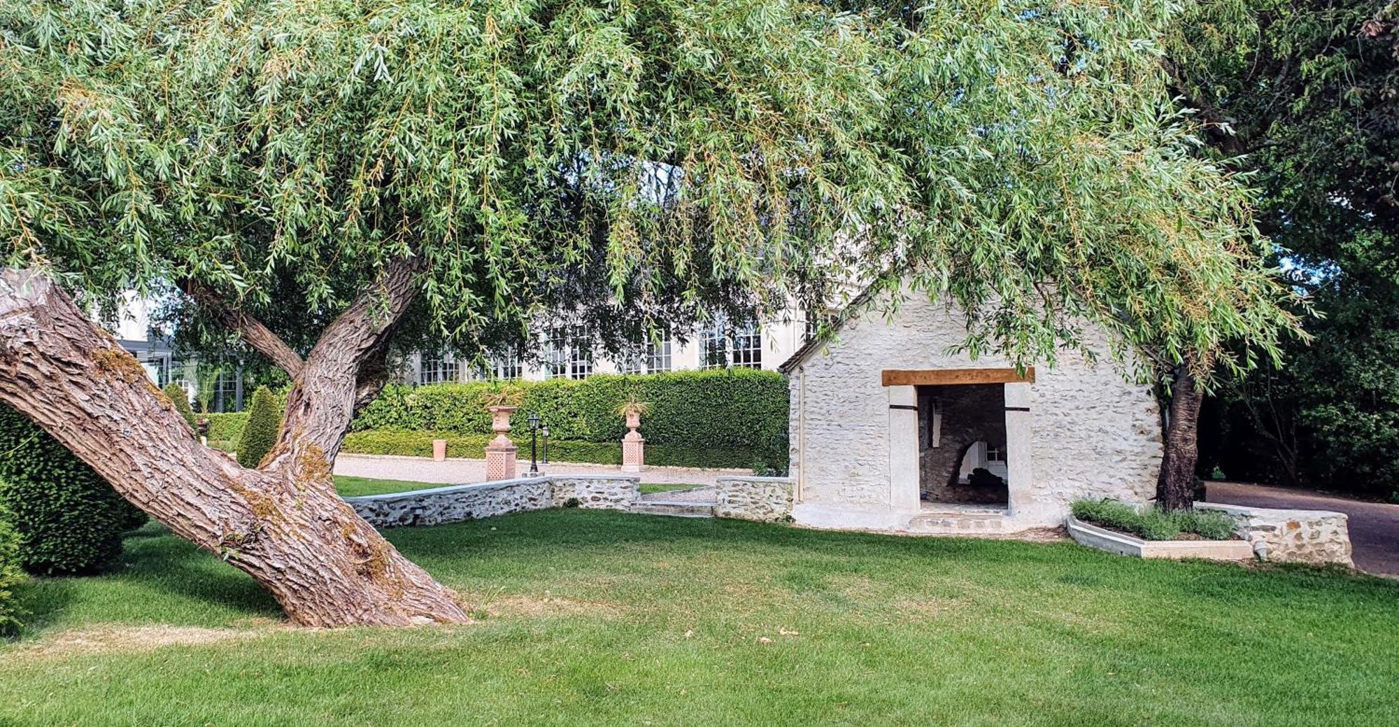 Domaine Des Clos Vallees Longnes Buitenkant foto
