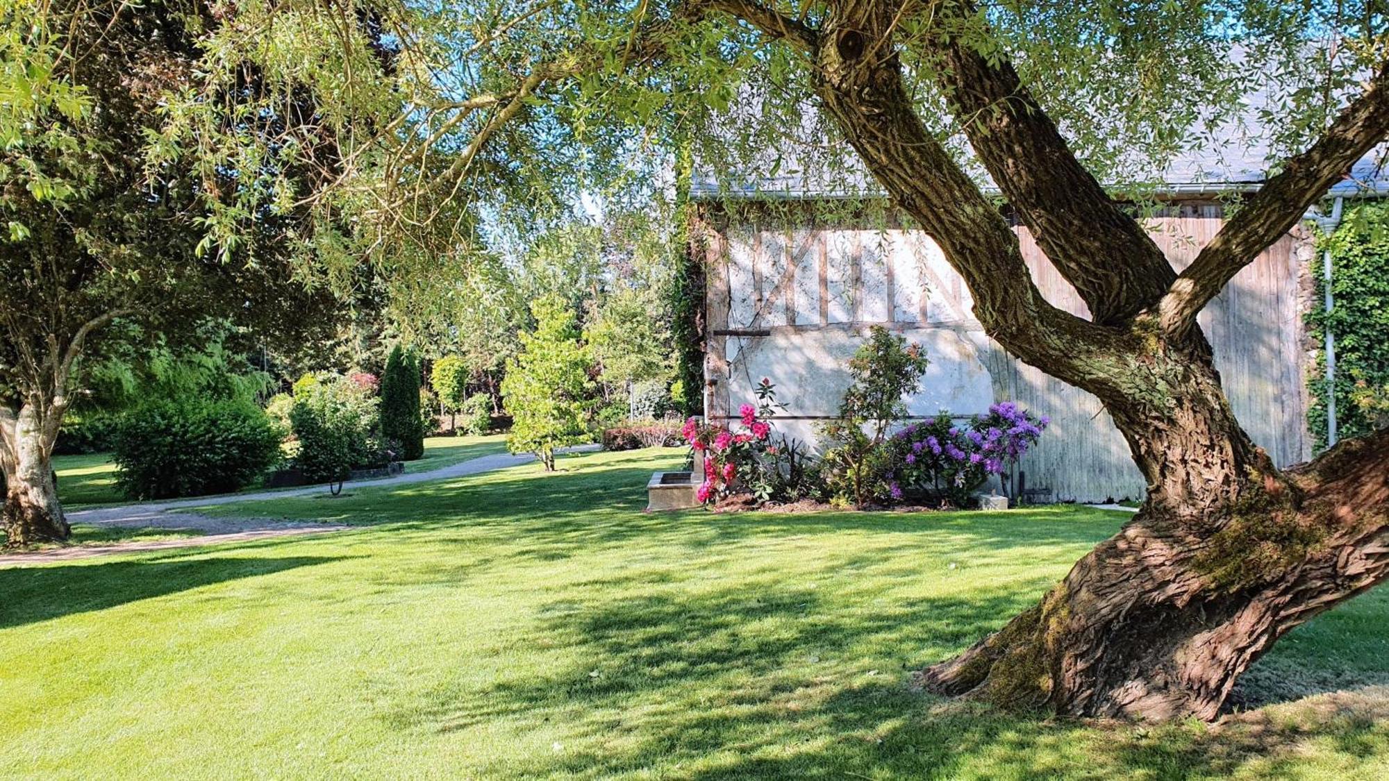 Domaine Des Clos Vallees Longnes Buitenkant foto
